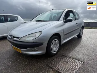 Peugeot 206 1.6-16V Gentry VERKOCHT