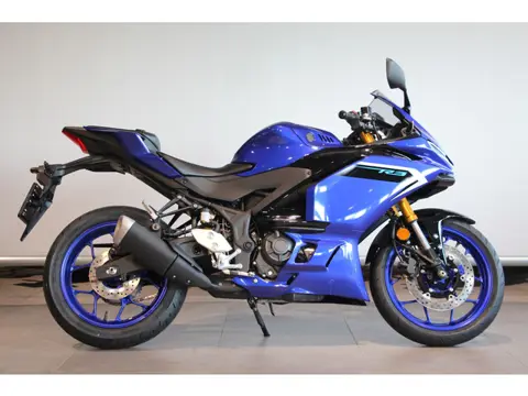Yamaha YZF R3 (bj 2025)