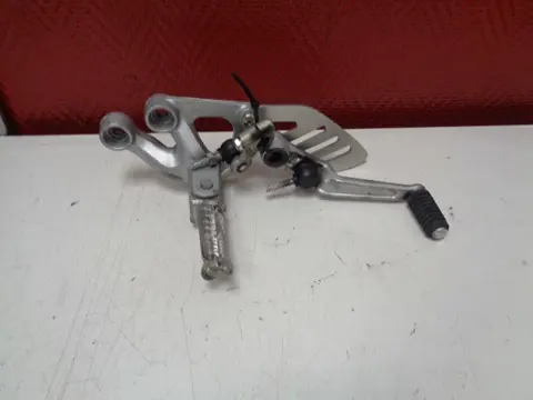 LINKER SCHETSPLAAT Suzuki GSX R 750 2008 - 2010
