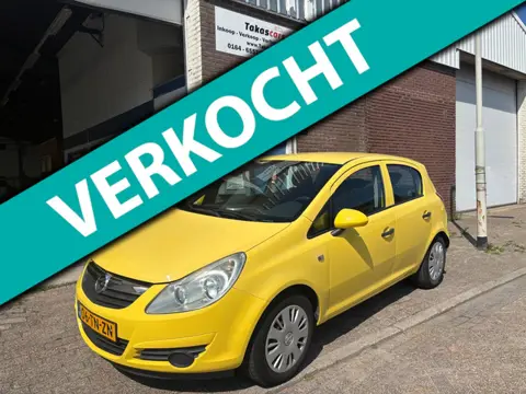 Opel Corsa 1.2-16V Essentia JAAR APK &AIRCO