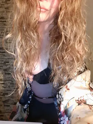 Samantha28 (32) #Bleiswijk, NL Hallo Lieverd, ben je ook i