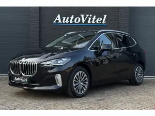 BMW 2 Serie Active Tourer 218i | Harman Kardon | Head-up | Camera | Trekhaak | Comfort Access