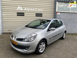 Renault Clio 1.2-16V Team Spirit Airco / NAP / APK 10-2025