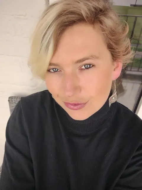 Schatje1993 (31) #Zwolle, NL Heey ondeugd! 😈