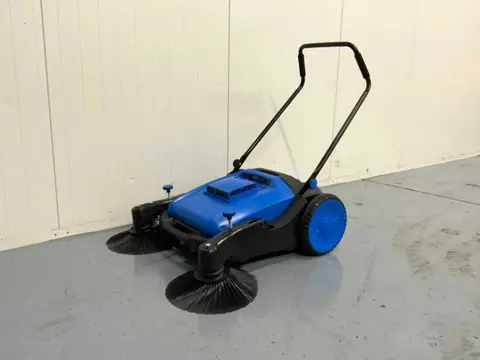 Ultra Force Equipment Sweeper Veegmachine (bj 2026)