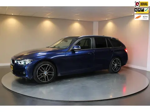 BMW 3-serie Touring 318i Executive *Automaat* Trekhaak|Cruise|NAP