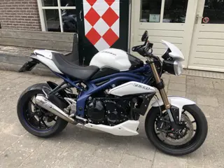 Triumph SPEED TRIPLE 1050 SE ABS (bj 2013)