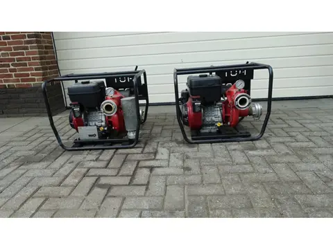 Homelite FP250V waterpomp met Briggs en Stratton motor