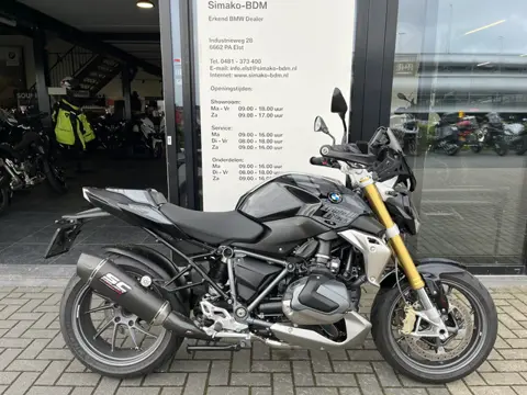BMW R 1250 R Triple Black (bj 2025)