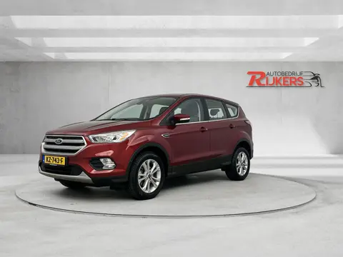 Ford Kuga 1.5 EcoBoost Titanium 120pk,Camera A,Apple Carpl,Cruise Contr,Climate Contr,PDC V+A,Navi,T
