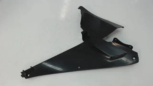 RECHTER ACHTERKANT Honda CBR Fireblade 2004 - 2005
