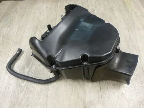 LUCHTFILTERHUIS Triumph Street Triple 675 2013 - 2013