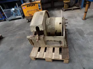 lier-winch puls lier-puls winch met vrije val