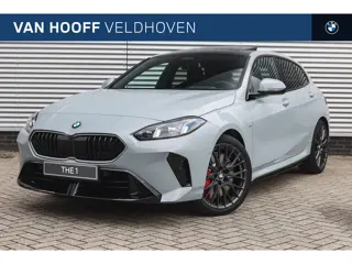 BMW 1 Serie 120 High Executive M Sport / Panoramadak / Sportstoelen / Adaptieve LED /  M Adaptief on