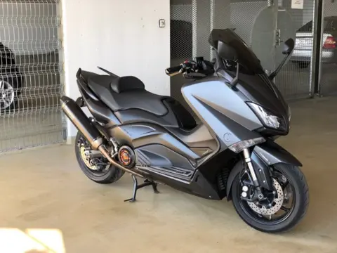 Yamaha T-Max 530 Scooter
