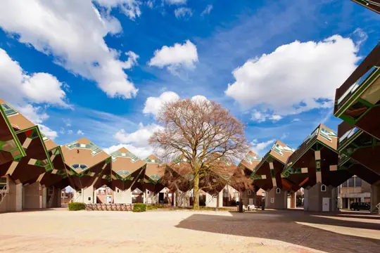 Te koop in Helmond - Piet Blomplein 