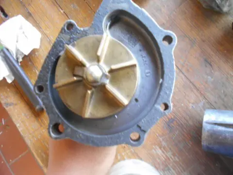 Water pump cover F208/288/308/328/Mondial 8/Mondial Qv