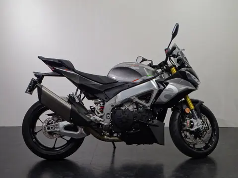 Aprilia TUONO V4 1100 (bj 2024)
