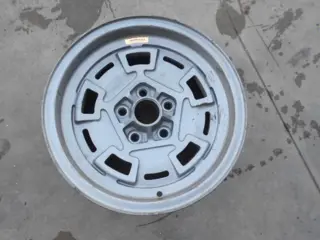 Campagnolo wheel rim for De Tomaso Pantera