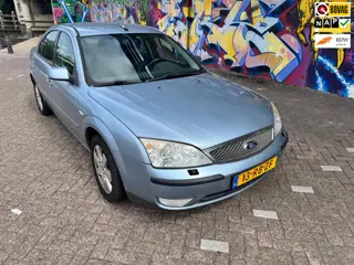 Ford Mondeo 2.0-16V Futura originele xenon koplampen airco stereo stuurbekrachtiging sport interieur