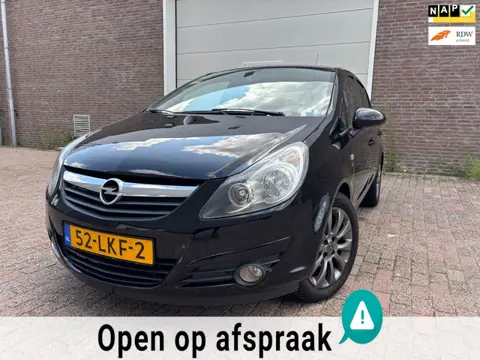 Opel Corsa 1.4-16V '111' Edition|dealer onderhoud|Airco|cruise|Nap