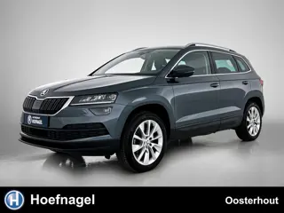 Skoda KAROQ 1.0 TSI Style Business Automaat | Stoelverwarming | Adaptive Cruise Control | Apple CarP