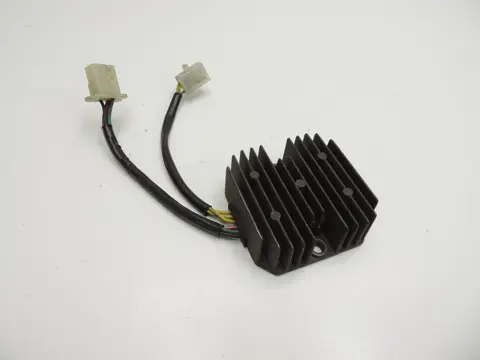 SPANNINGSREGELAAR Honda CM 400 T 1980 - 1984