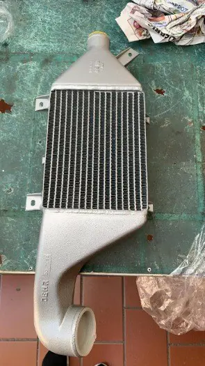 R.h heat exchangers for Ferrari 288 Gto