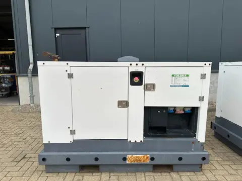 Iveco FPT F32 AM1A Leroy Somer 32 kVA Silent generatorset 28 hours !