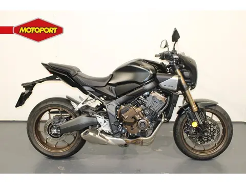 Honda CB 650 R E Clutch (bj 2025)