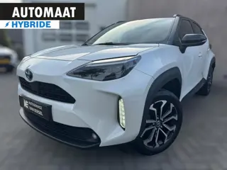 Toyota Yaris Cross 1.5 Hybrid Style TREKHAAK / PANORAMADAK / STOELVERWARMING / HEAD-UP / CARPLAY / E