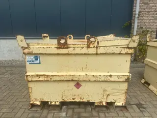 Tolsma Kiwa IBC 1150 liter Dieseltank Milieutank (bj 2007)