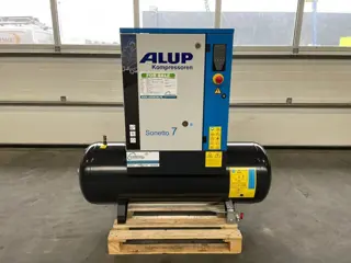 Alup Sonetto 7.5 + 200 Elektrische Schroefcompressor 5.5 kw 780 L / min 10 Bar