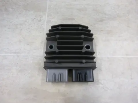 SPANNINGSREGELAAR Kawasaki VERSYS 1000 2012 - 2014