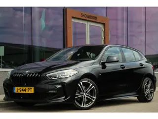 BMW 1-serie 118i M-Sport | Digitale cockpit | Leder | camera | DAB