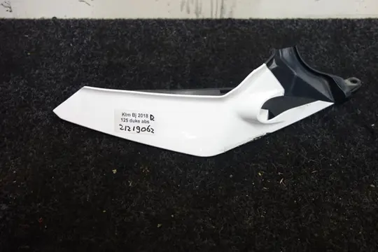 RECHTER ACHTERKANT KTM 125 Duke 2017 - 2020