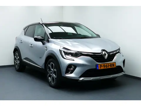 Renault Captur 1.6 E-Tech Plug-in Hybrid 160 E-TECH SOH 92,5%. Zwart Dak, 18"LMV, Full Led, Navi, Cl