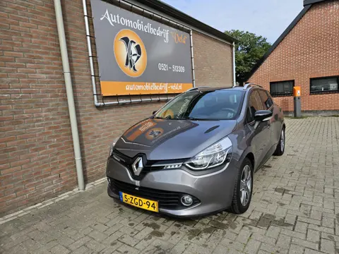 Renault Clio Estate 0.9 TCe Night&Day (bj 2015)