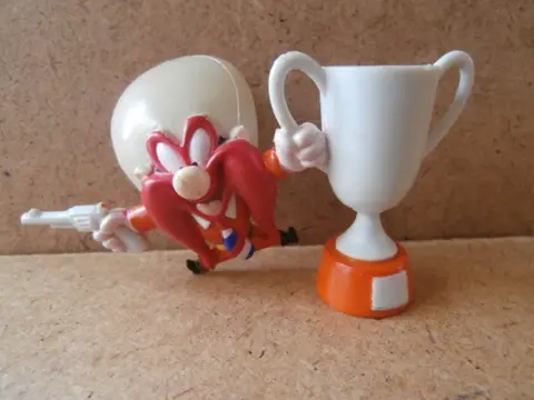 Looney tunes oranje supporter 10 adv7497