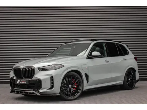 BMW X5 XDrive50e High Executive / HEAD- UP / PANO- DAK / 4- WHEEL STRURING / LUCHTVERING / DRIVING A
