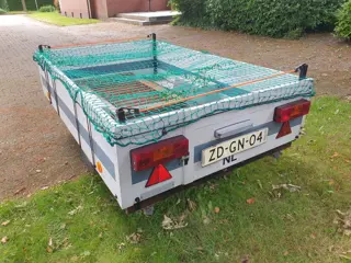 Aanhangwagen: 1.30x2.10 geremd + reservewiel