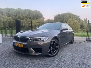 BMW 5-serie M5 /Carbon/ Headdup / Dealer onderhouden /Stoel massage/ VOL