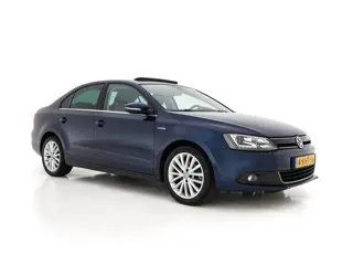 Volkswagen Jetta 1.4 TSI Hybrid Highline Executive-Pack Aut. *PANO | BI-XENON | NAVI-FULLMAP | CAMER