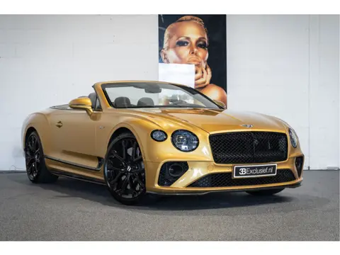 Bentley Continental GTC 6.0 W12 Speed Carbon | head-up | Soundsystem