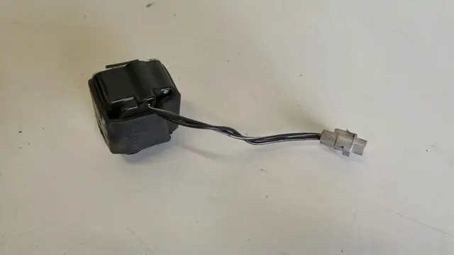 RELAIS Aprilia RSV 1000 2004 - 2005 / 2006 - 2008 / 2001 -