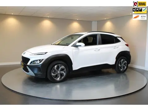 Hyundai Kona 1.6 GDI HEV Fashion *Hybrid Automaat* Trekhaak|Carplay|Cruise