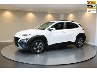 Hyundai Kona 1.6 GDI HEV Fashion *Hybrid Automaat* Trekhaak|Carplay|Cruise