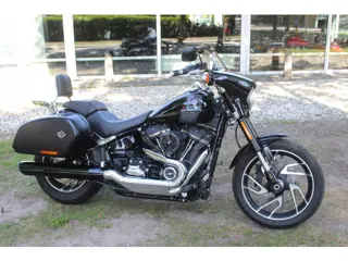 Harley-Davidson Sport Glide  FLSB Sport-Glide