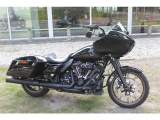 Harley-Davidson Road Glide  FLTR-X ST Road-Glide