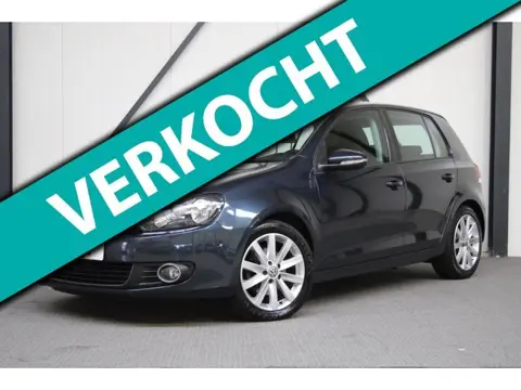 Volkswagen Golf 1.4 TSI Highline NAVI l Bluetooth l Cruise l PDC